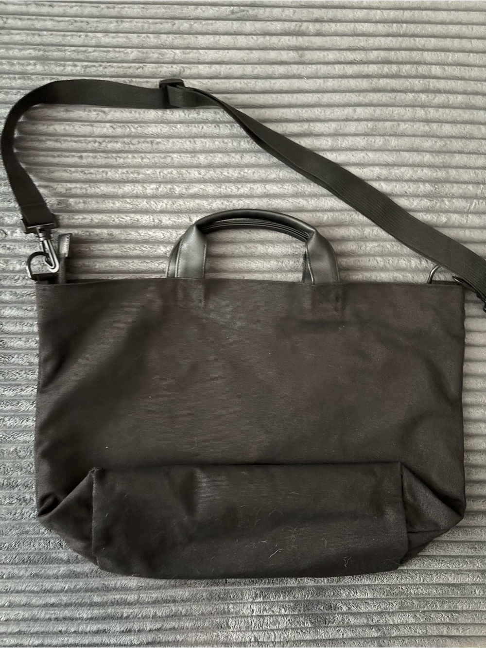 Sota Black And Red Canvas Tote Bag With Adjustable Strap View 2